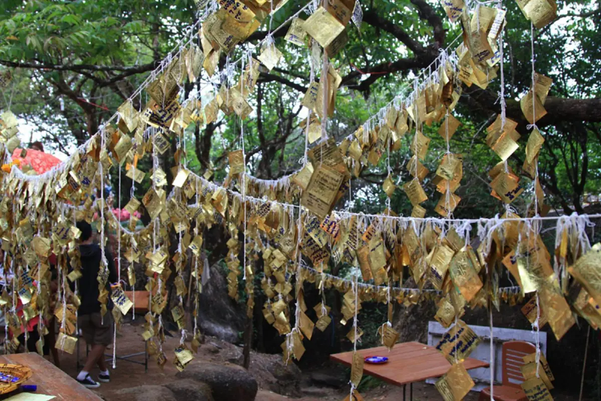 ทำบุญเขาคิชฌกูฏ