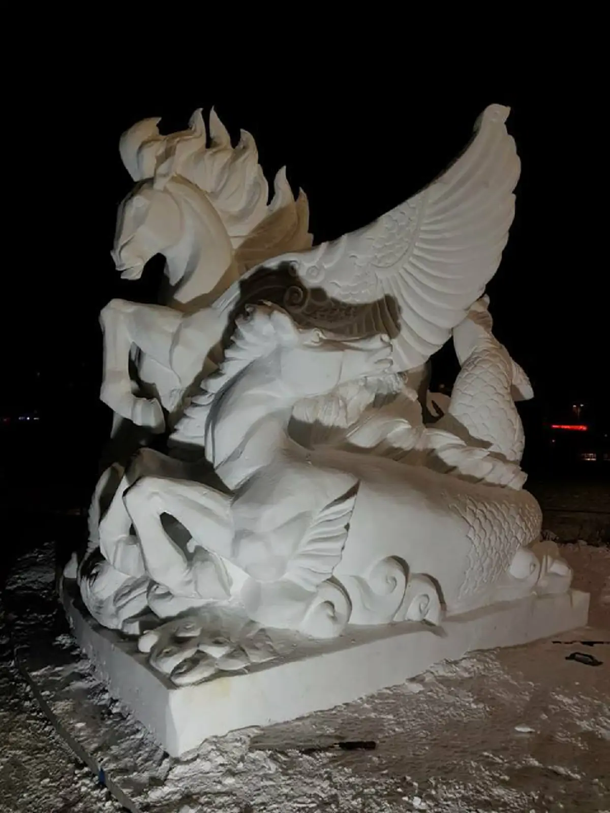 กระหึ่มโลก!! เด็กไทยสุดยอด คว้ารางวัลชนะเลิศการแข่งขันแกะสลักหิมะนานาชาติ ณ ประเทศจีน และเป็นแชมป์สมัยที่9 ของประเทศไทย (คลิป)