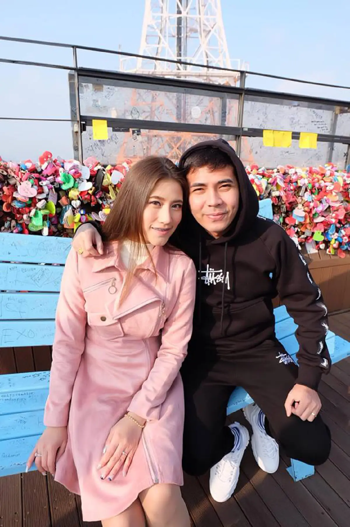 ***เพ่งตาแทบหลุด!!! "แคทตี้" แฟนสาวของ "ปีโป้" แค่โพสต์ภาพลงเฟซบุ๊ก ทำเอาคนทั้งประเทศถึงกับต้องกดไลค์รัวๆ !?