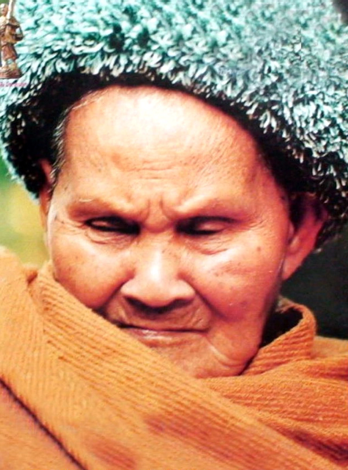 ถึงจะนอนเป็นอัมพาต แต่ก็รับรู้ได้ด้วย “ญาณ” ! เมื่อศิษย์ดื้อไม่ยอมภาวนา เอาแต่นอน “หลวงปู่ชอบ” ยังตรวจรู้ผ่านจิต ไม่ต้องเดินไปดูแม้แต่น้อย