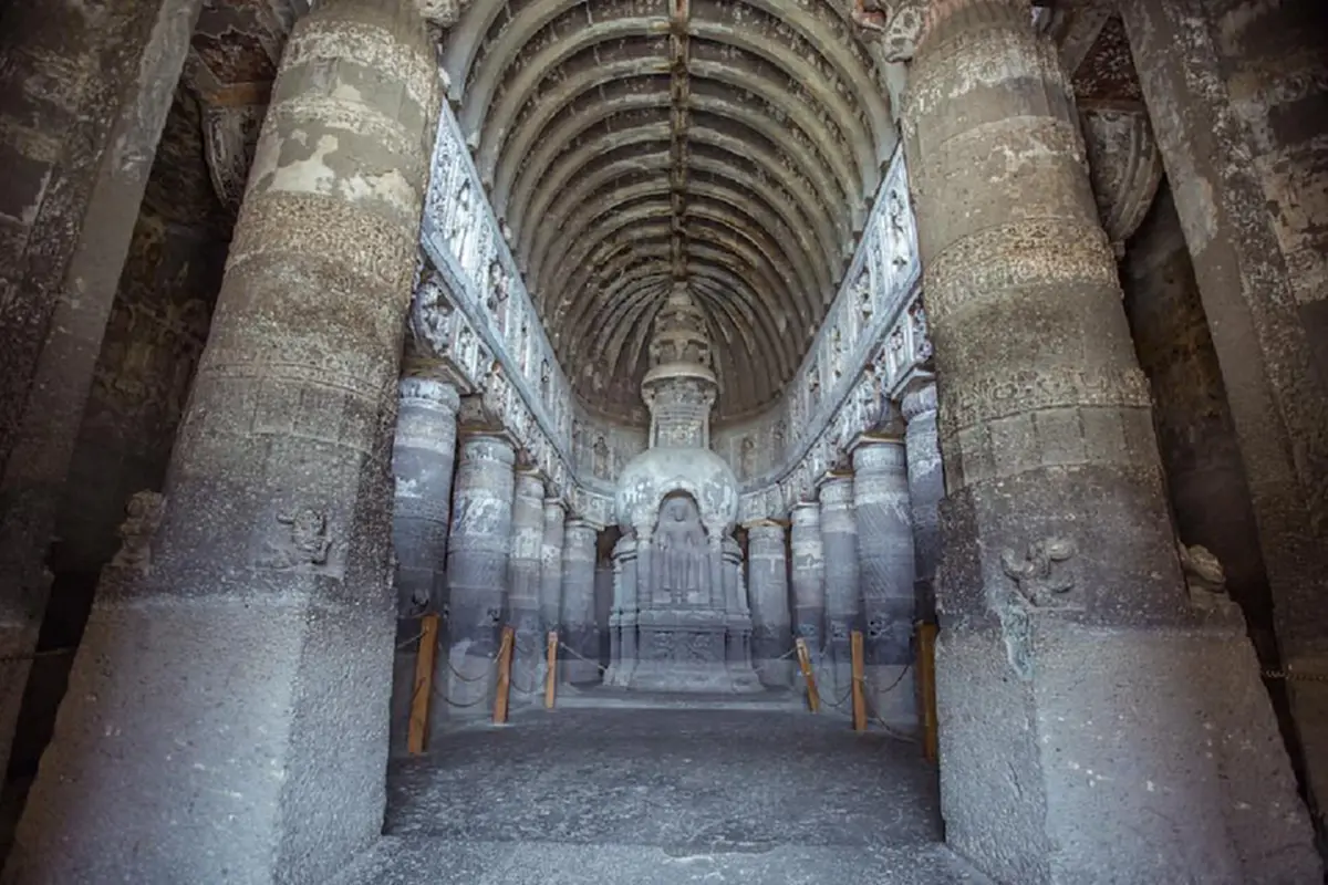 สุดมหัศจรรย์!! ถ้ำอชันตา วัดถ้ำในพุทธศาสนาที่งดงามและเก่าแก่ที่สุดในโลก ในประเทศอินเดีย ครั้งหนึ่งในชีวิตชาวพุทธควรหาโอกาสไปเยือน! (ชมภาพ)