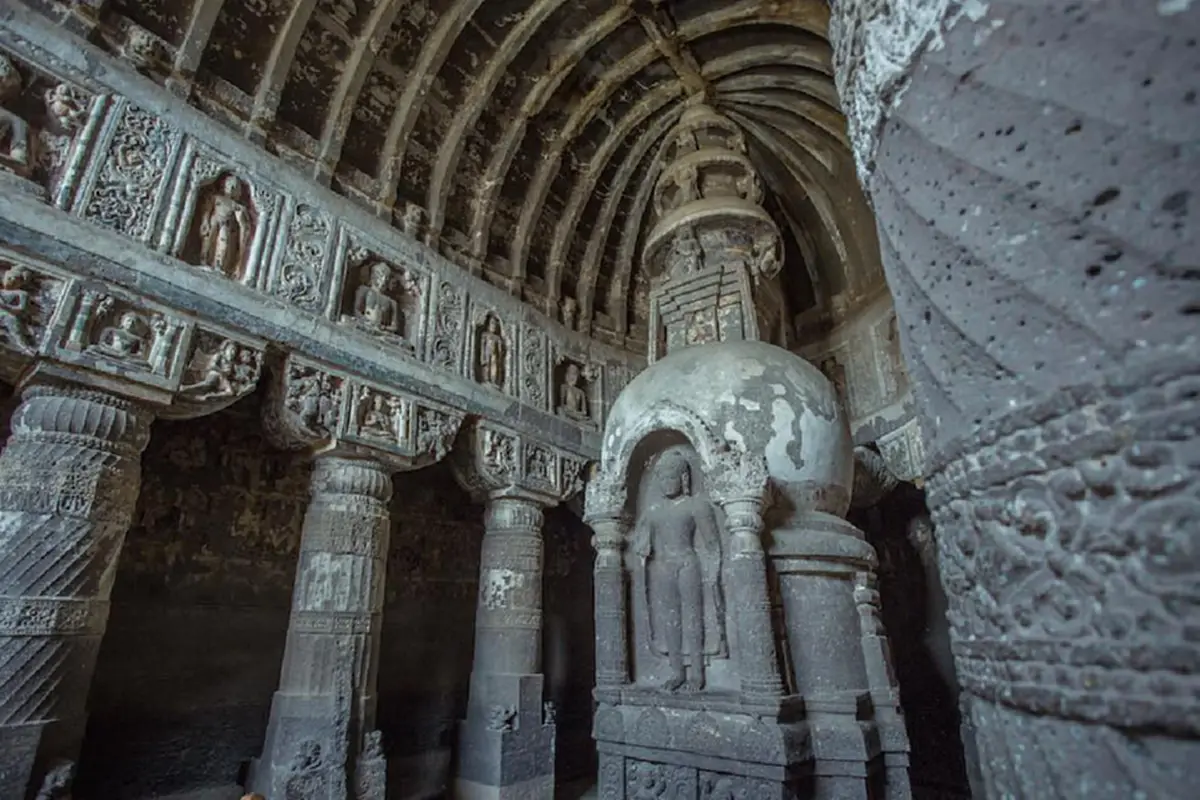 สุดมหัศจรรย์!! ถ้ำอชันตา วัดถ้ำในพุทธศาสนาที่งดงามและเก่าแก่ที่สุดในโลก ในประเทศอินเดีย ครั้งหนึ่งในชีวิตชาวพุทธควรหาโอกาสไปเยือน! (ชมภาพ)