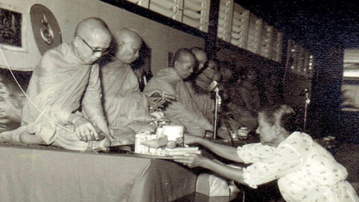 “ดวงของท่านมหา สมเด็จผมก็ว่ายังน้อยไป”   ย้อนความจำแต่ครั้งอดีตของ ม.ล.ชัยนิมิตร นวรัตนเมื่อสมเด็จไปดูหมอ