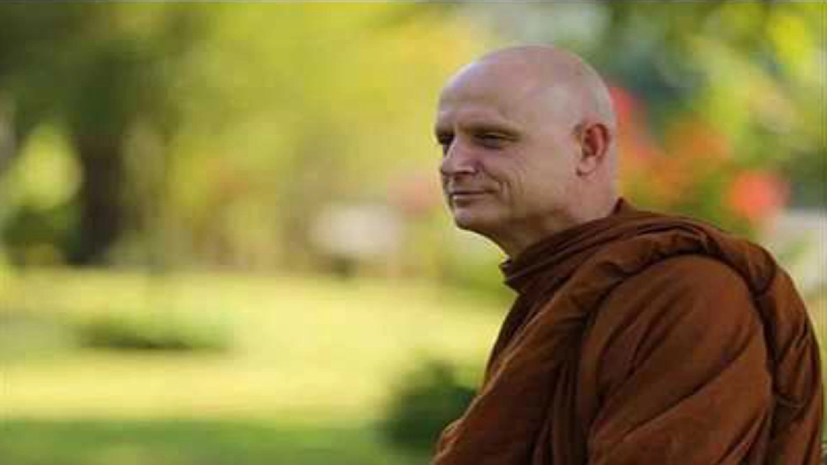 อัศจรรย์แห่งจิต!!! เทศนาครั้งแรกของภิกษุต่างชาติ ถึงพูดไทยไม่ชัด แต่คนมาฟังกันล้นวัด เมตตาธรรมดึงดูดศรัทธาข้ามพรหมแดนเผ่าพันธุ์ #พระสายป่า