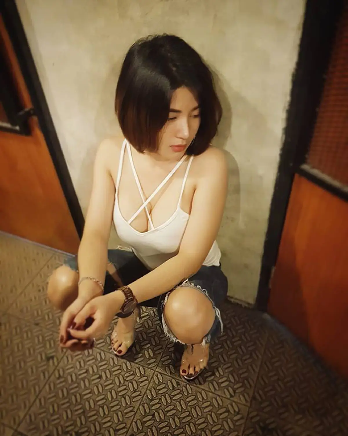**คนเดียวกันจริงหรอ ??? "น้องอันอัน" สาวเสื้อเหลืองถูกเพื่อนแกล้งให้เต้นนอกรถ ล่าสุดเปลี่ยนไปหนักมากจนหนุ่มๆ มองตาค้างทั้งถนน !