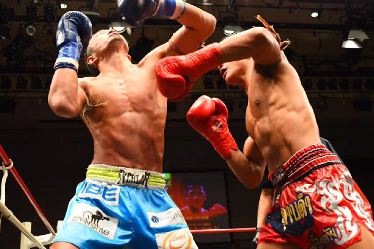 "ยำใหญ่ สุดโหด"..โยนผ้าขาว!! ช็อตเด็ด"กุหลาบดำ" ประเคนอาวุธ..จัดหนัก น็อค"มวยยุ่น"สะใจ!! คว้าเเชมป์กลับเมืองไทยยิ่งใหญ่(คลิปไฮไลต์การชก)