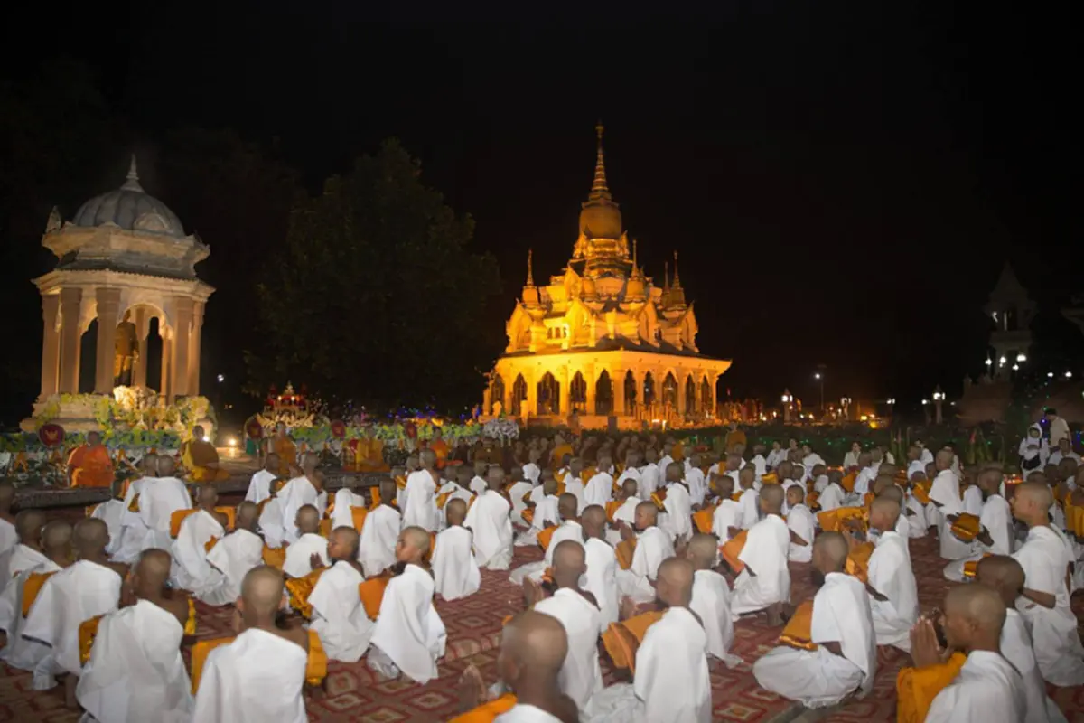 พิธีบรรพชาสามเณรอินเดีย ๑๓๐ รูป ครั้งประวัติศาสตร์เมืองกุสินารา ณ สถานที่ปรินิพพานของพระสัมมาสัมพุทธเจ้า