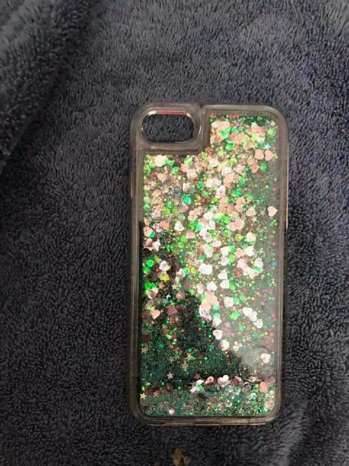 อันตรายกว่าที่คิด !!! เคสมือถือสุดฮิตทำพิษ ใช้เเล้วผิวหนังพุพอง น่าสยดสยอง !!!