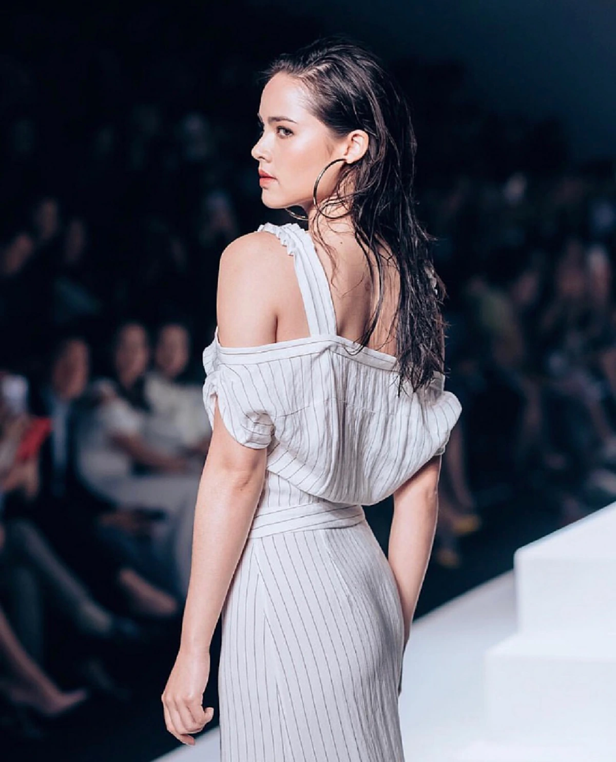 ปังมาก! "ญาญ่า อุรัสยา" ติด 1 ใน 11 ดาราตัวท็อป ที่แจ้งเกิดในวงการแฟชั่นระดับโลก! (รายละเอียด)