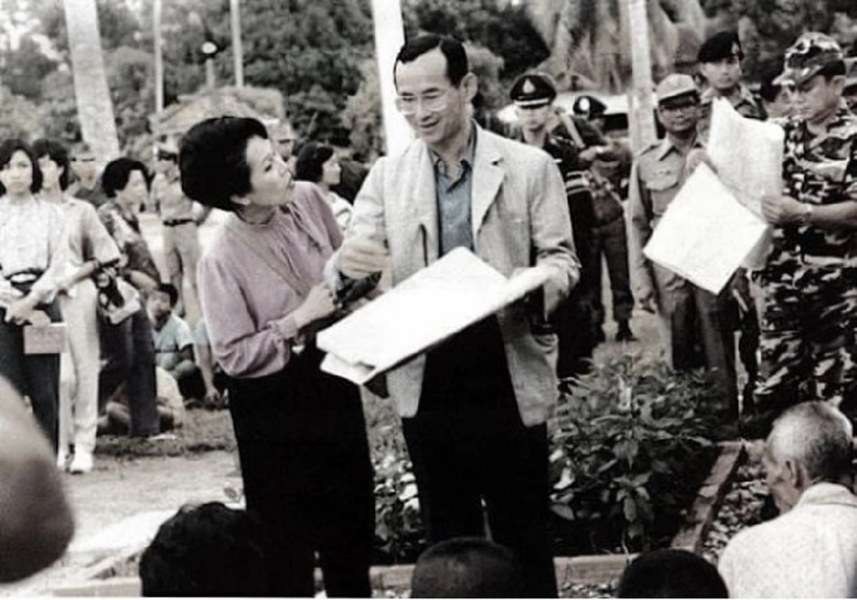 รู้ไหม..กำลังพระราชหฤทัยของในหลวงคืออะไร ทรงทำให้ในหลวงถึงกับมีพระราชดำรัสว่า "ไม่เคยนึกกลัว เพราะรู้ว่ามีคนห่วง เอาใจช่วยอยู่ตลอดเวลา"