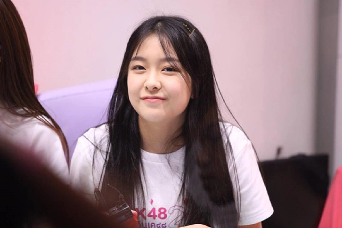 เปิดวาร์ป!!! สาวคนดังที่ "เจ ชนาธิป" ยอมรับเเมนๆว่าชอบ หลัง "เมย์ พิชญ์นาฏ" ประกาศตัวมีหนุ่มคนใหม่!??