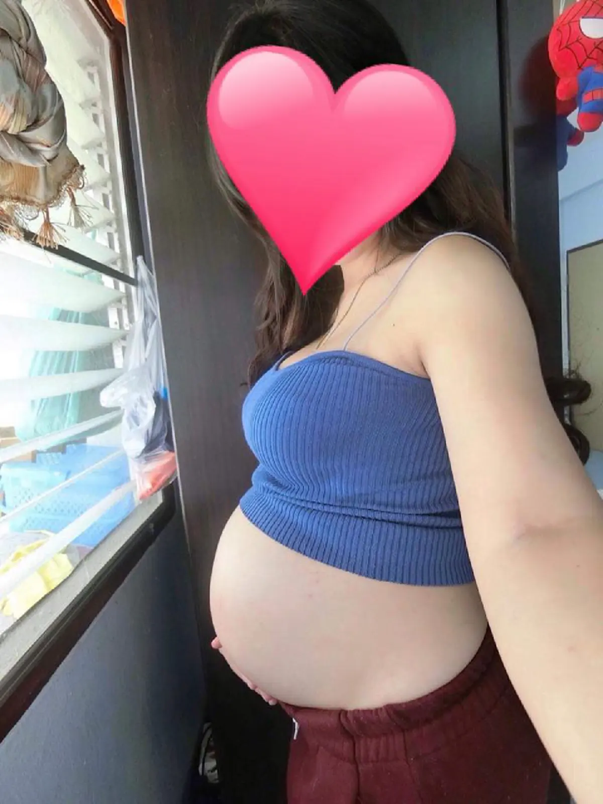 #แทบช็อกเกือบไม่ทัน!! สาว "หมวย โซฮอต" เน็ตไอดอลชื่อดัง เข้าช่วย "แฟนคลับ" ทำคลอด ก่อนคิดสั้น เอาเด็กในท้องออก หลังโซเชียลแห่ชื่นชม !!