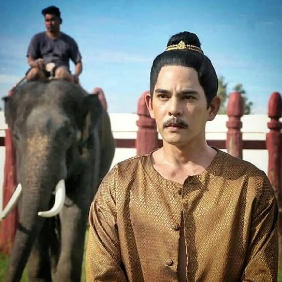 เปิดโฉมหน้า "น้องปิ๊ก" ลูกชายวัย 15 ปี ของ "บิ๊ก ศรุต" ออกงานครั้งแรก ฉายแววหล่อไม่แพ้พ่อ