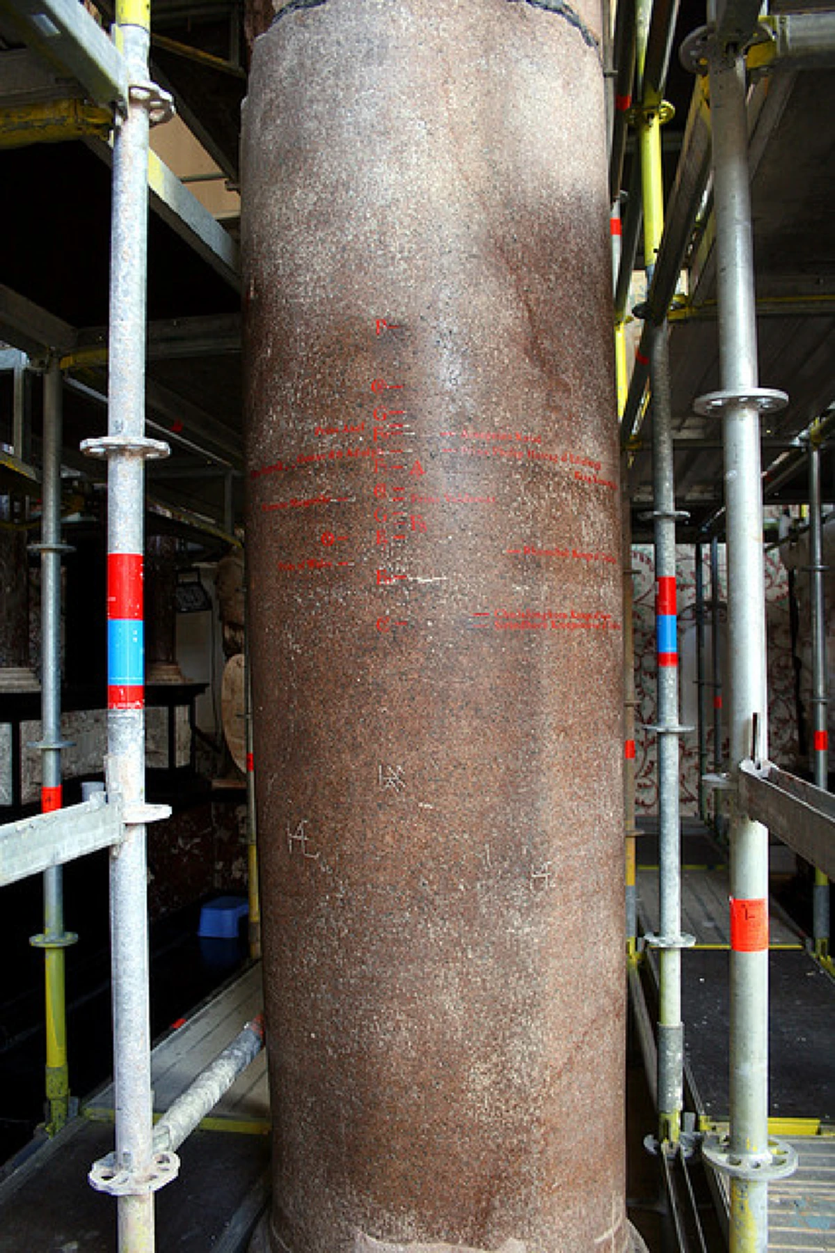 น้อยคนที่จะรู้ "เสากษัตริย์"เสาจารึกส่วนสูง "ในหลวงร.๕ และ ในหลวงร.๙"สองพระมหากษัตริย์ไทยที่มหาวิหารโบราณ ประเทศเดนมาร์ก