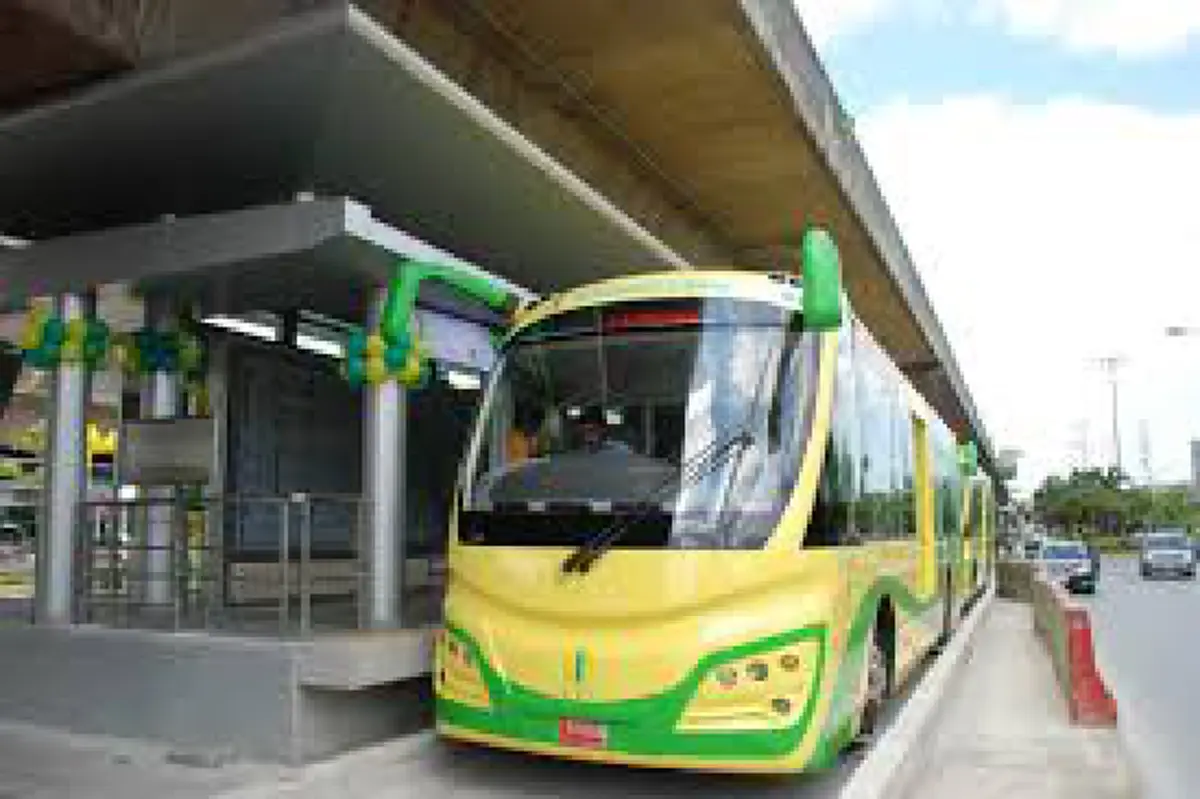 กัดฟันมาได้ตั้งนาน!!! กทม.เลิกอุ้ม "บีอาร์ที"เจ๊งยับ 200 ล้าน/ปี แก้จราจรไม่ได้ (รายละเอียด)