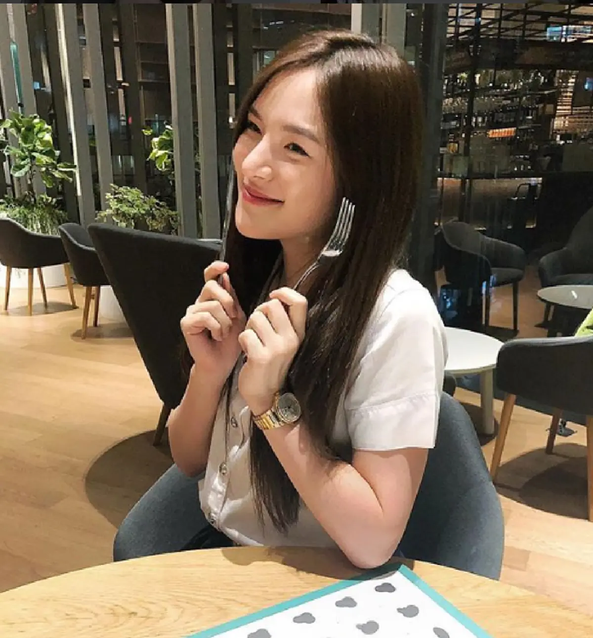 น้อยคนจะเคยเห็น!! ส่องภาพ "ปันปัน สุทัตตา" สมัยยังเด็ก! พีคสุดแฟนๆขยี้ตาร้อยตลบ?! น่ารักอะไรเบอร์นั้น!!