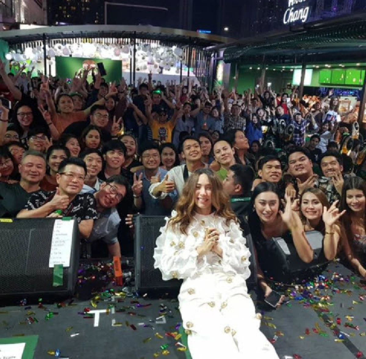 #เกือบทั้งประเทศไม่เคยรู้!! นักร้องสาว “ปาล์มมี่” ไม่มีหูจริงๆ หรือปิดซ่อนไว้ ทำแฟนคลับสงสัย พอเปิดให้เห็นกันจะๆ ถึงกับเงิบกันไปเป็นแถว !!