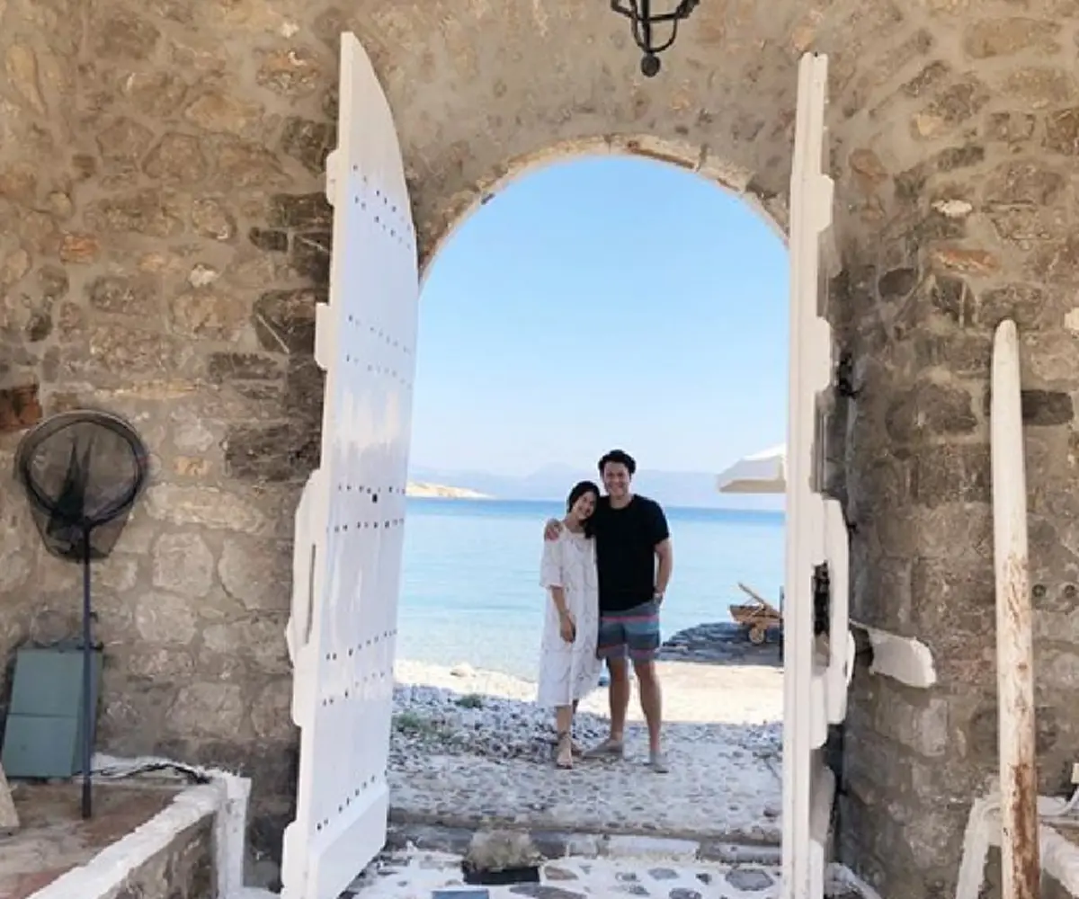 ฟังกันชัดๆ เมื่อสามีของ "พอลล่า" โชว์พูดภาษาไทยจัดเต็ม ไม่มีเขินกล้อง แถมตอนจบยิ่งน่ารักมาก