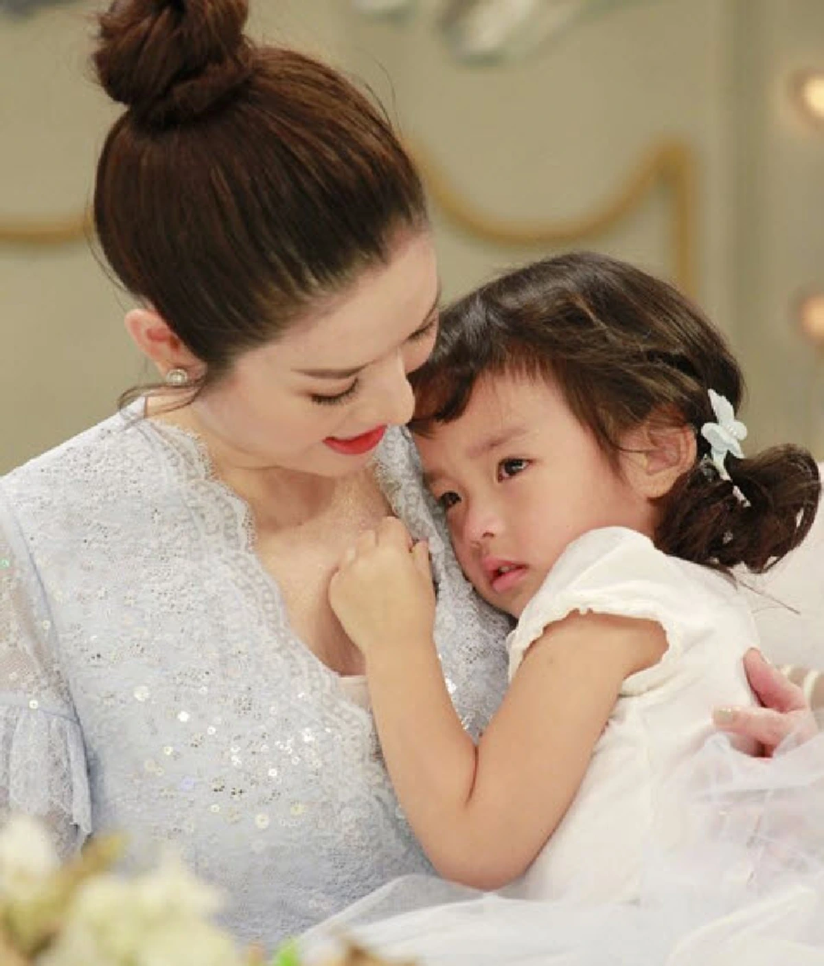 เปิดหมดเปลือก "แอฟ ทักษอร" ประกาศลั่น! หย่า "สงกรานต์" แล้ว แต่ลูกไม่ควรรู้? (คลิป)