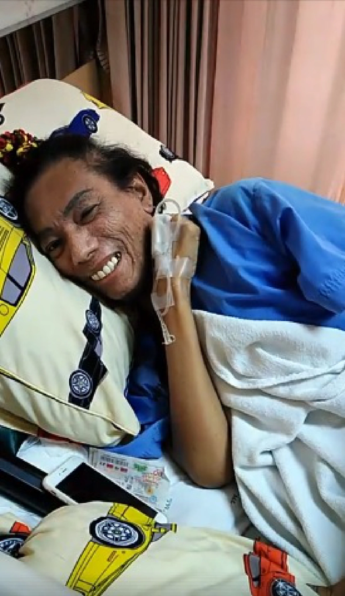 "ไข่มุก ซุปตาร์" ตลกดังป่วยมะเร็ง ล่าสุดขาเริ่มลีบ ไม่มีเงินรักษาตัวเเล้ว