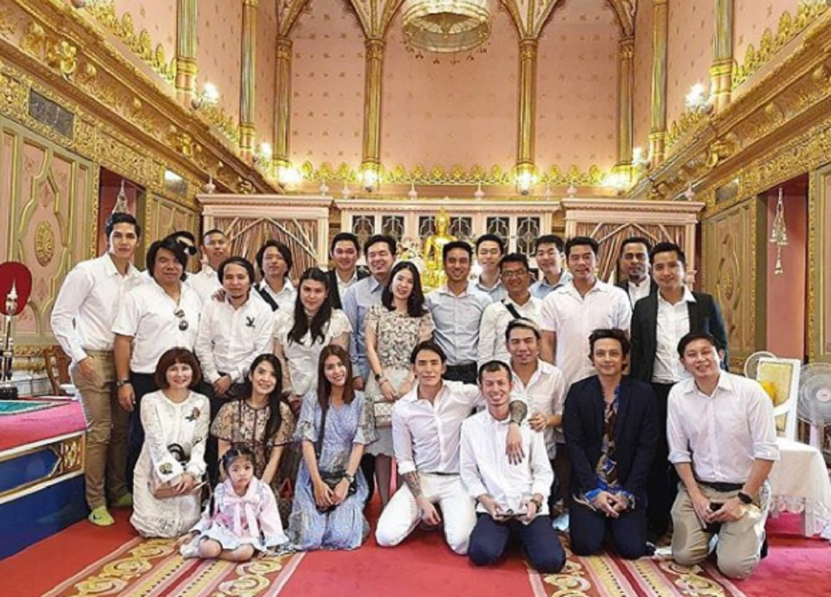 เปิดภาพ ไฮโซเบลล์ ผู้กุมหัวใจหนุ่มเพลย์บอย แทค ภรัณยู
