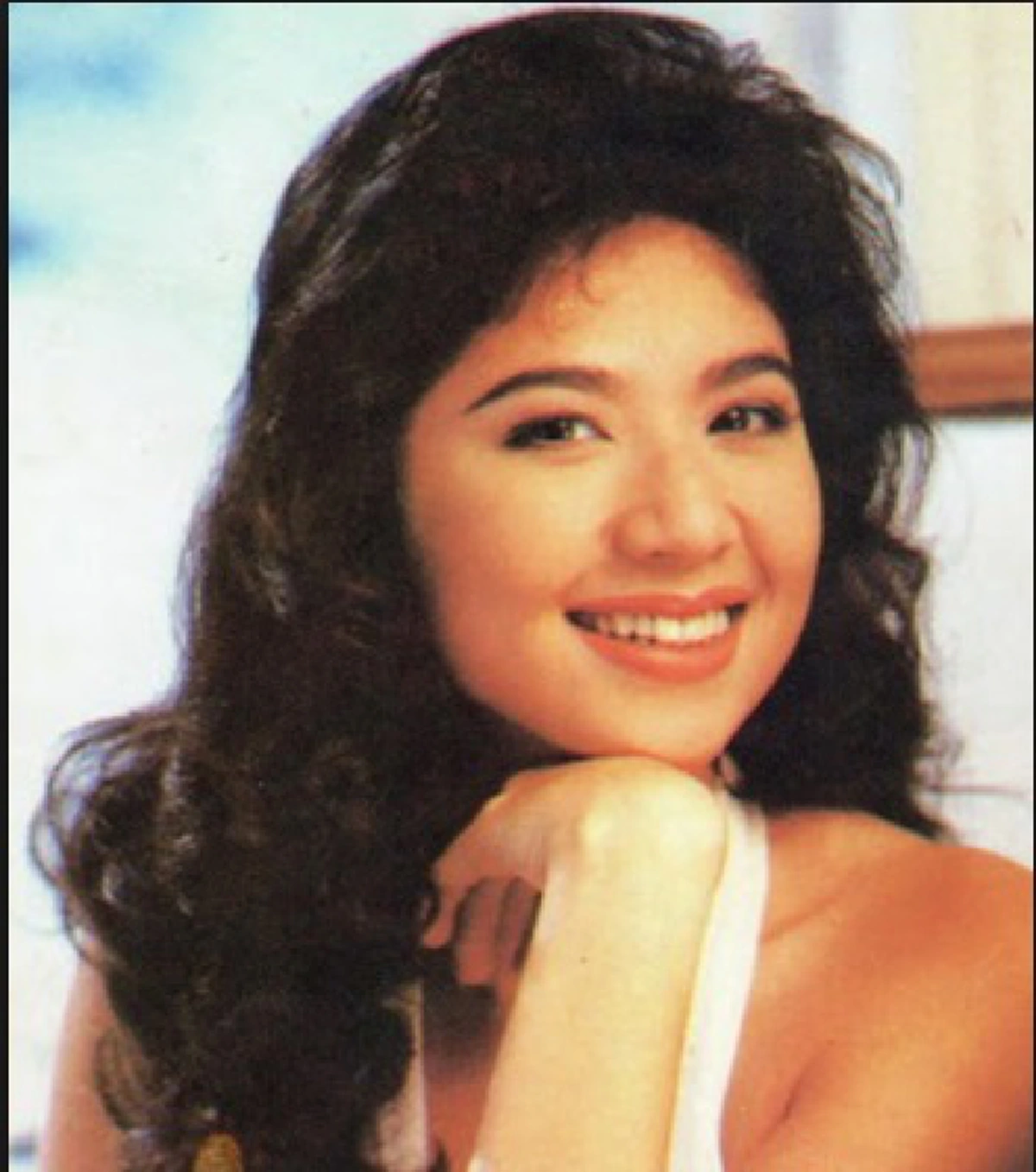 ลืมเธอไปแล้วหรือยัง !?!  "จุ๋ม แสงระวี" มิสไทยแลนด์เวิลด์ 2529 เจ้าของเพลงฮิต "แมงมุม" นี่คือภาพล่าสุดของเธอ ในวัย 49 ปี ที่ทำหลายคนตกตะลึง!