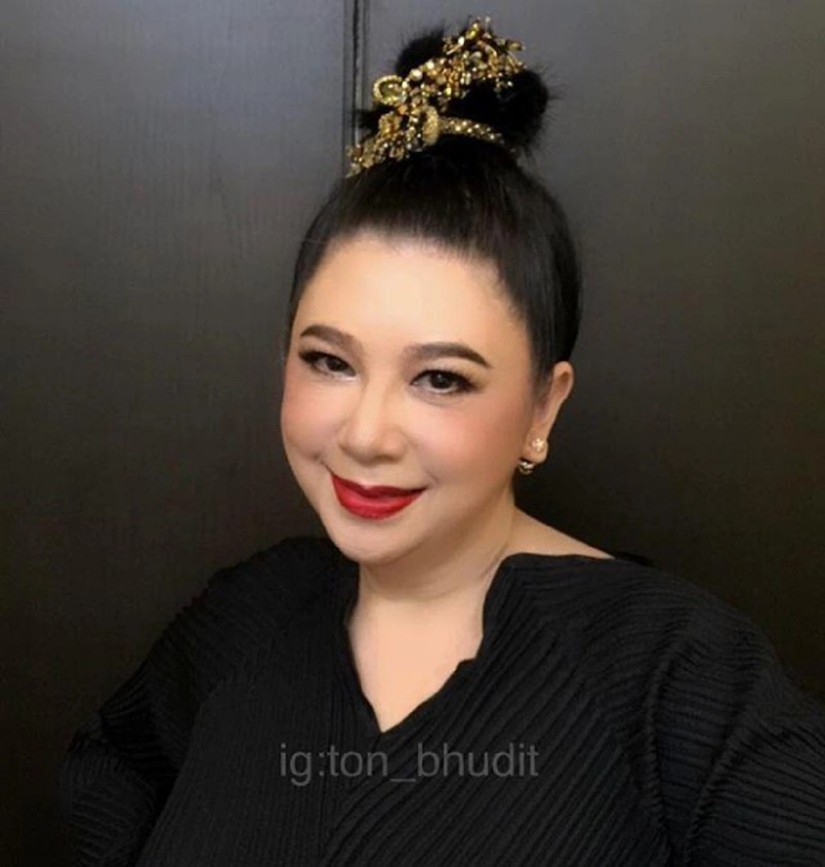 ลืมเธอไปแล้วหรือยัง !?!  "จุ๋ม แสงระวี" มิสไทยแลนด์เวิลด์ 2529 เจ้าของเพลงฮิต "แมงมุม" นี่คือภาพล่าสุดของเธอ ในวัย 49 ปี ที่ทำหลายคนตกตะลึง!