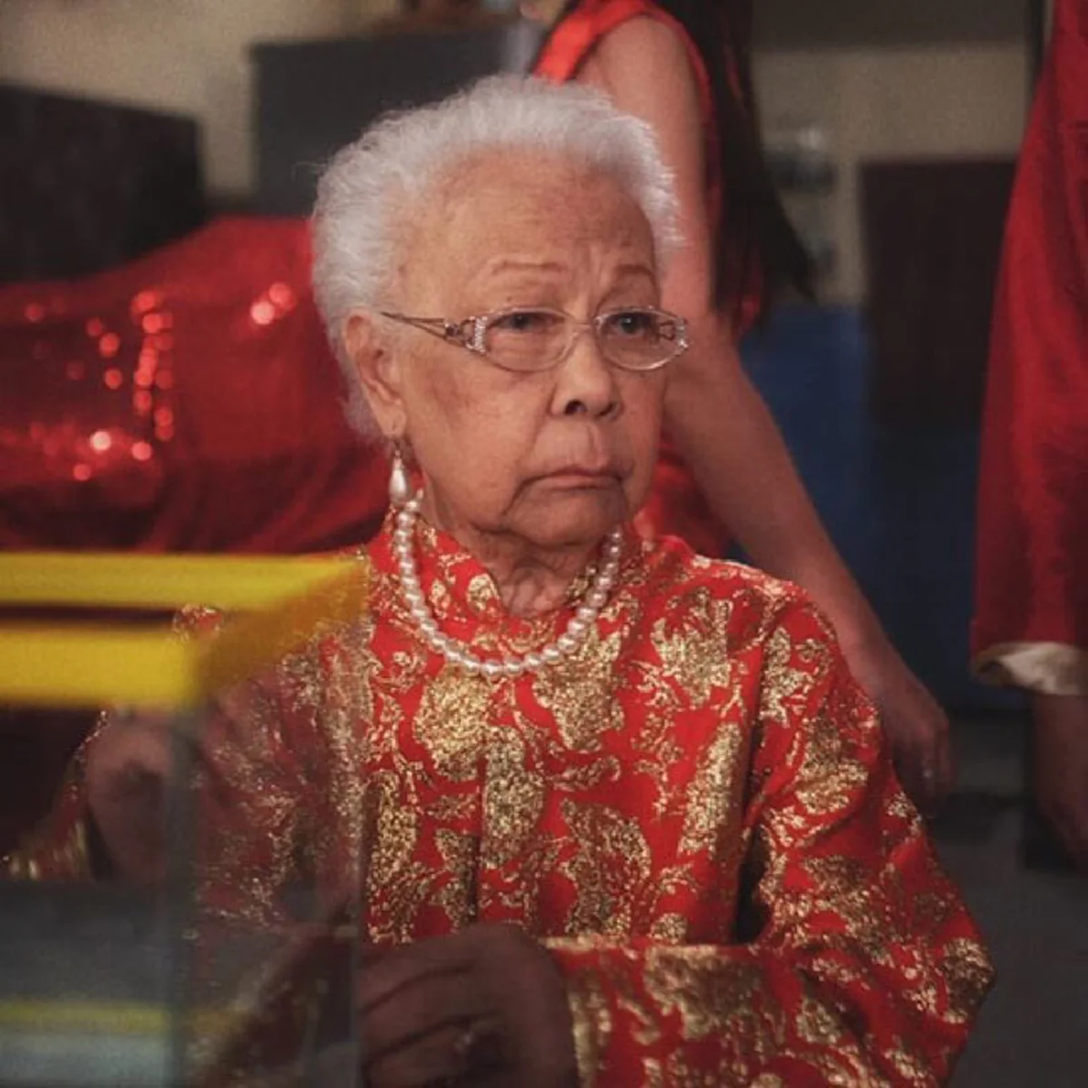 ช็อกวงการบันเทิง!!! สุดเศร้า"คุณยายอี๊ด สินีนาฏ โพธิเวส" จากไปอย่างสงบเมื่อคืนที่ผ่านมา..."หลับให้สบายนะครับยาย 4 แผ่นดิน"(รายละเอียด)