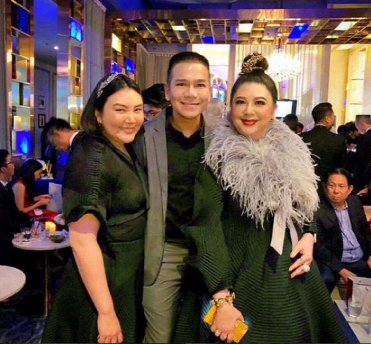 ลืมเธอไปแล้วหรือยัง !?!  "จุ๋ม แสงระวี" มิสไทยแลนด์เวิลด์ 2529 เจ้าของเพลงฮิต "แมงมุม" นี่คือภาพล่าสุดของเธอ ในวัย 49 ปี ที่ทำหลายคนตกตะลึง!