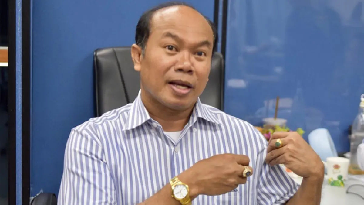 เอาให้สุดซอย !?!? "ทนายษิทรา" แลกหมัดท้า "ครูปรีชา" ฟังกันแล้ว?!?ถามกุนซือฝั่งนั้นกล้าไหม...แต่ความจริงปรากฎคงจะโดนกันหนักกว่าเดิม (มีคลิป)