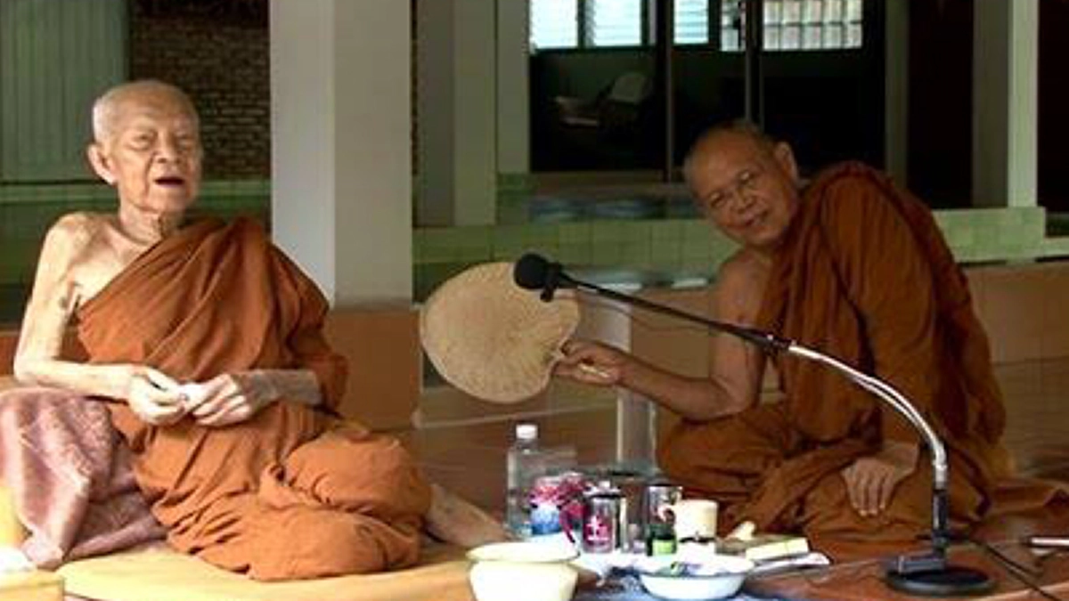 อัศจรรย์อำนาจจิตหลวงตามหาบัว!! เจริญอิทธิบาท๔ ต่ออายุขัย ระงับมะเร็งลำไส้ระยะสุดท้าย ดำรงสังขารเพื่อช่วยชาติให้พ้นหายนะ