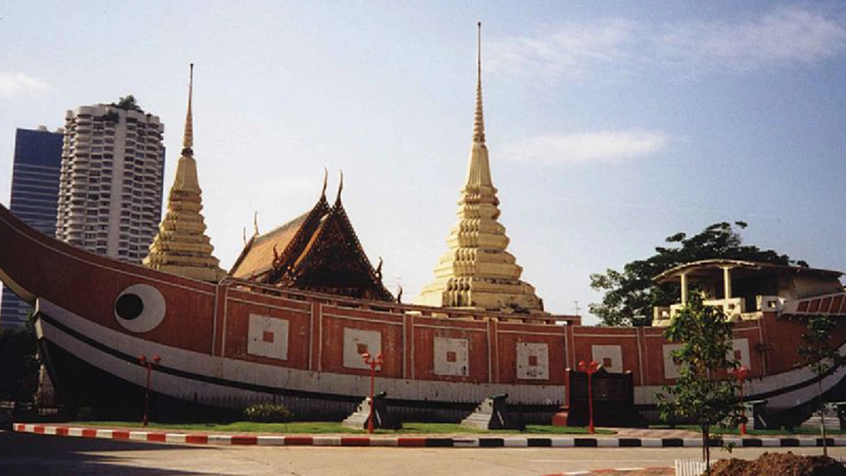 "ภายหน้า รูปลักษณ์เรือสำเภาจะเปลี่ยนไป คนรุ่นหลังจะจำสำเภาจีนไม่ได้" พระนั่งเกล้าเจ้าอยู่หัวจึงโปรดให้สร้างเจดีย์สำเภาไว้ในวัดยานนาวา!!!