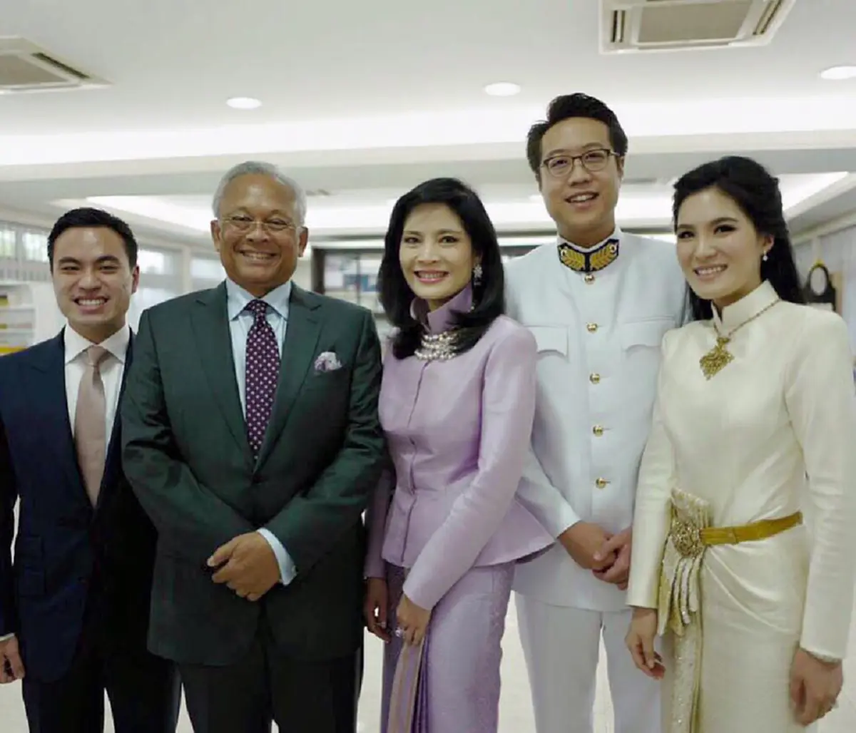 *เปิดภาพล่าสุด "อดีตภรรยา"และ "ลูก" ของสามี "กบ ปภัสรา" บอกเลยแต่ละคนดีกรีไม่ธรรมดา!!! (ชมภาพ)