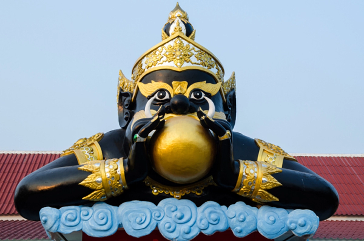 รีบทำเลย..ไม่เชื่ออย่าลบหลู่ !!?? เปิดวิธีบูชาพระราหู พร้อมคาถาและของไหว้ เพื่อเรียกโชคลาภ ชีวิตประสบความสำเร็จ และมีโอกาสร่ำรวยได้!!