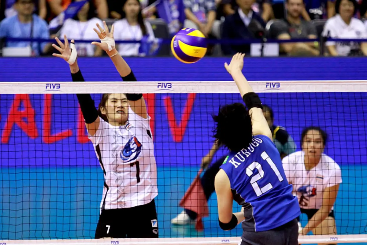 หลบหน่อย.."เเม่อร"มา!! "อรอุมา" จัดหนัก"กระโดดเสิร์ฟ"สุดโหด..ทรงพลังเกือบ100กม./ชม.พุ่งเป็นจรวด!! ทำ"ตบสาวยุ่น" ยืนอึ้งทั้งทีม!! (มีคลิป)