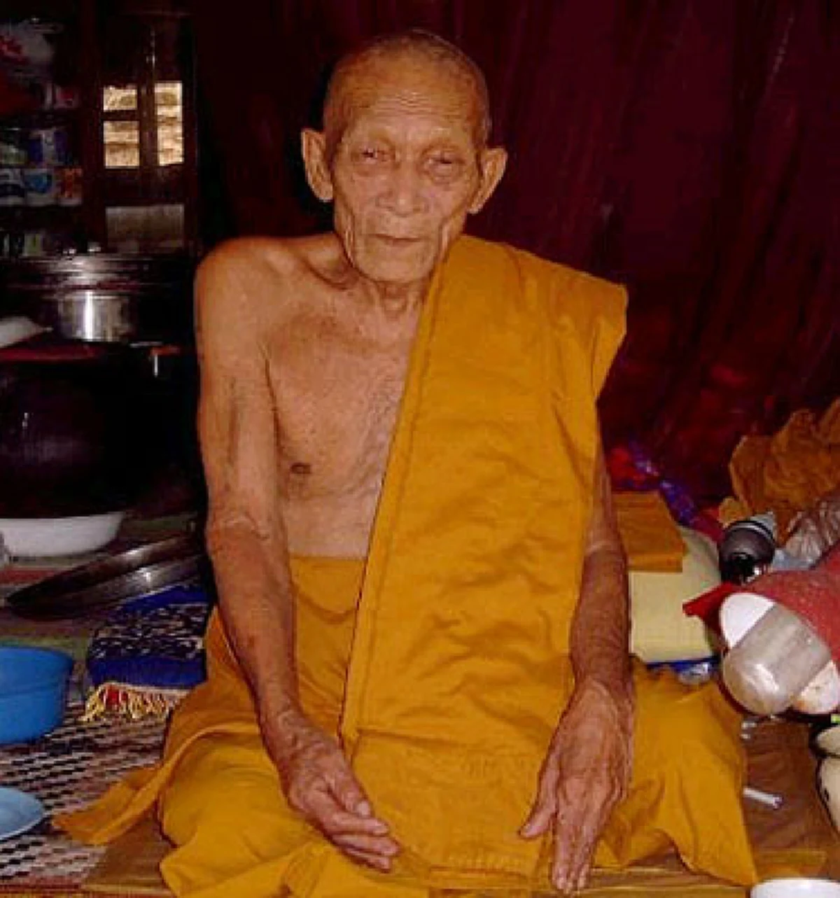 เขี้ยวแก้วประกาศิต!!! ของสำคัญที่เกิดขึ้นแต่เฉพาะผู้ที่มีบุญเท่านั้น !!! เรื่องเล่าหาอ่านยาก จากศิษย์ก้นกุฏิ "หลวงปู่กาหลง เขี้ยวแก้ว"