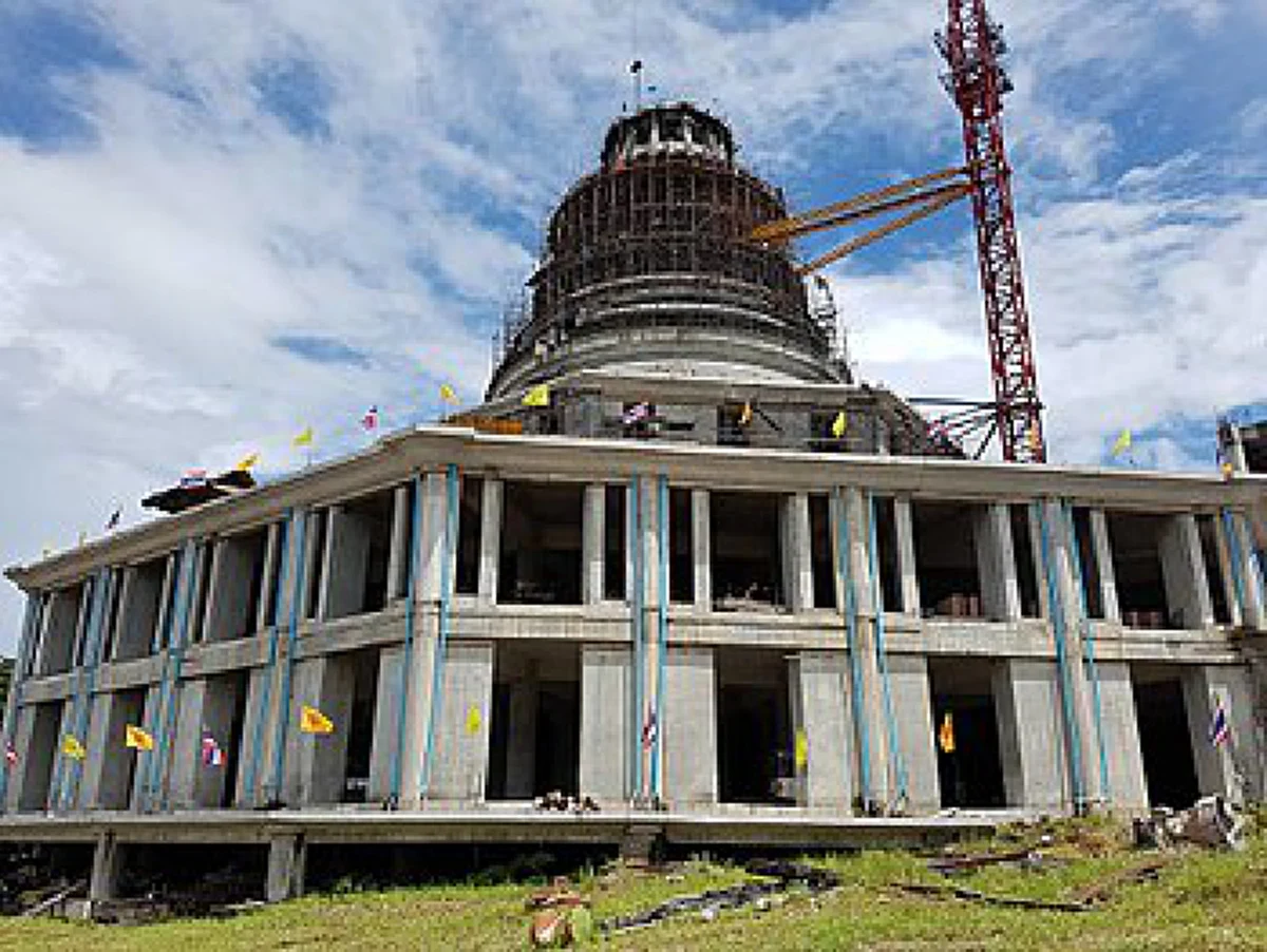 ประกาศด่วน..สิ้น "หลวงปู่ลี กุสลธโร" หนึ่งในแม่ทัพธรรมแห่งวัดป่าภูผาแดง ละสังขารสงบแล้ว (รายละเอียด)