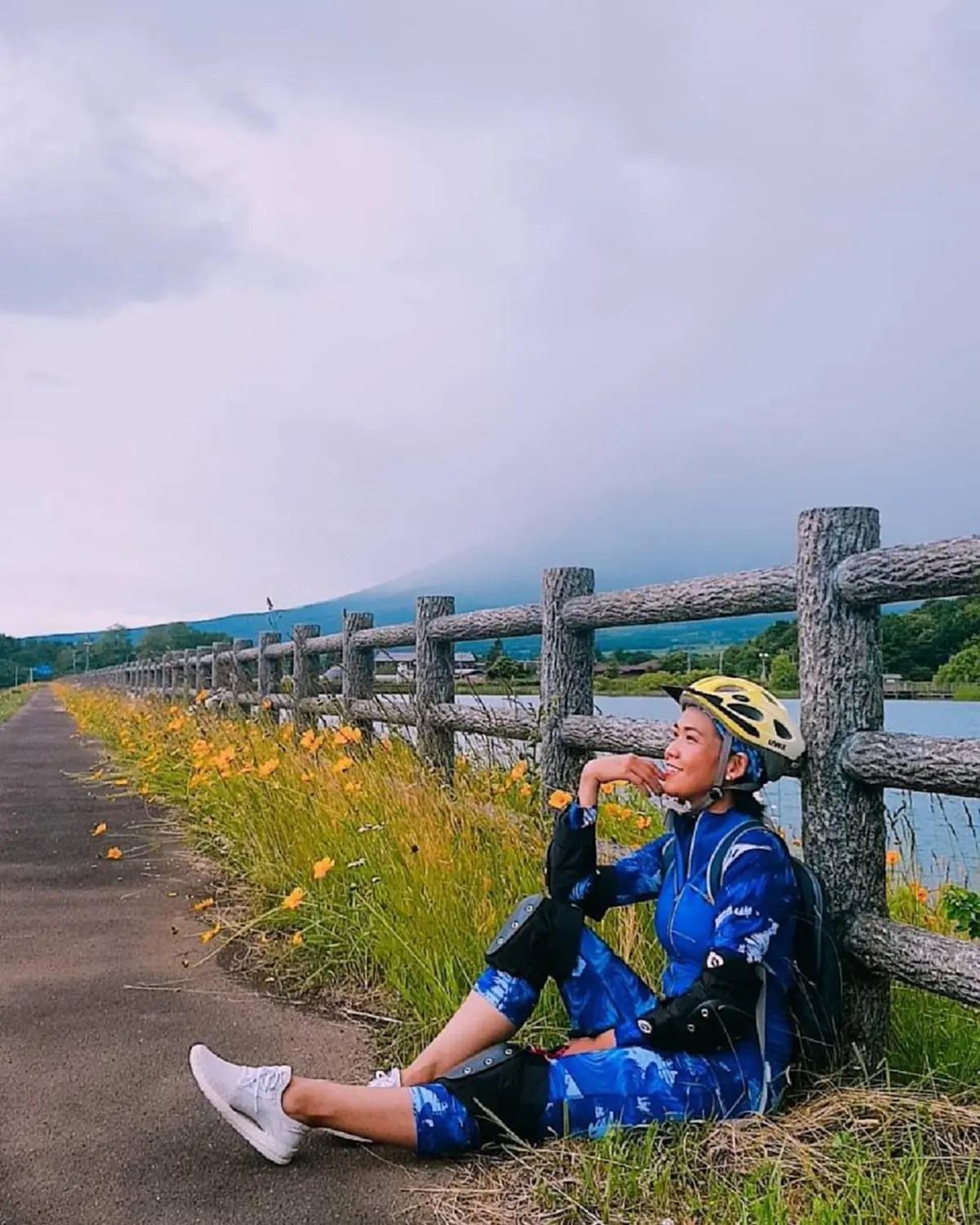 แฟนคลับแห่ชื่นชม! พิธีกรชื่อดัง "กาละแมร์ พัชรศรี" ซื้อรถให้พ่อแม่คนละคัน ! (ชมภาพ)