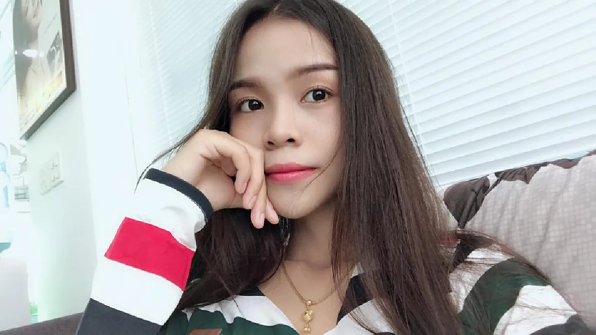 ***วงการลูกทุ่งสั่นสะเทือน !!! เมื่อ "อาม ชุติมา" ประกาศตามหา "ผู้ชายโสดซิง" พร้อมเปย์เงินก้อนโต งานนี้ทำเอาหนุ่มๆแห่ต่อคิวกันเพียบ !?