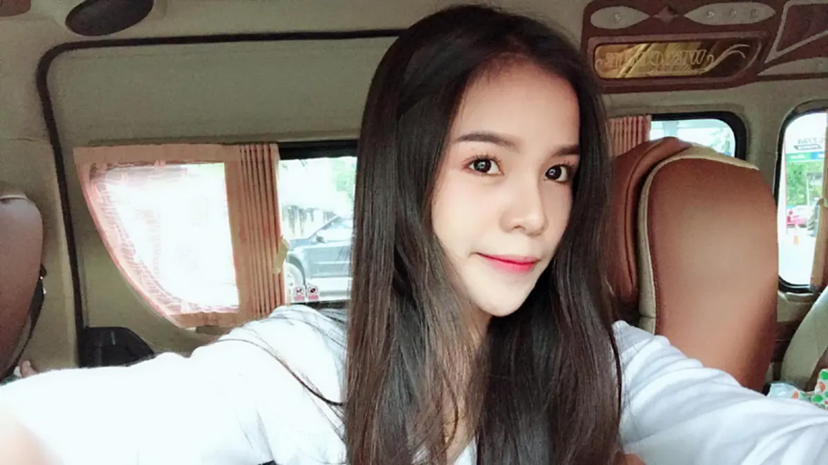 ***วงการลูกทุ่งสั่นสะเทือน !!! เมื่อ "อาม ชุติมา" ประกาศตามหา "ผู้ชายโสดซิง" พร้อมเปย์เงินก้อนโต งานนี้ทำเอาหนุ่มๆแห่ต่อคิวกันเพียบ !?