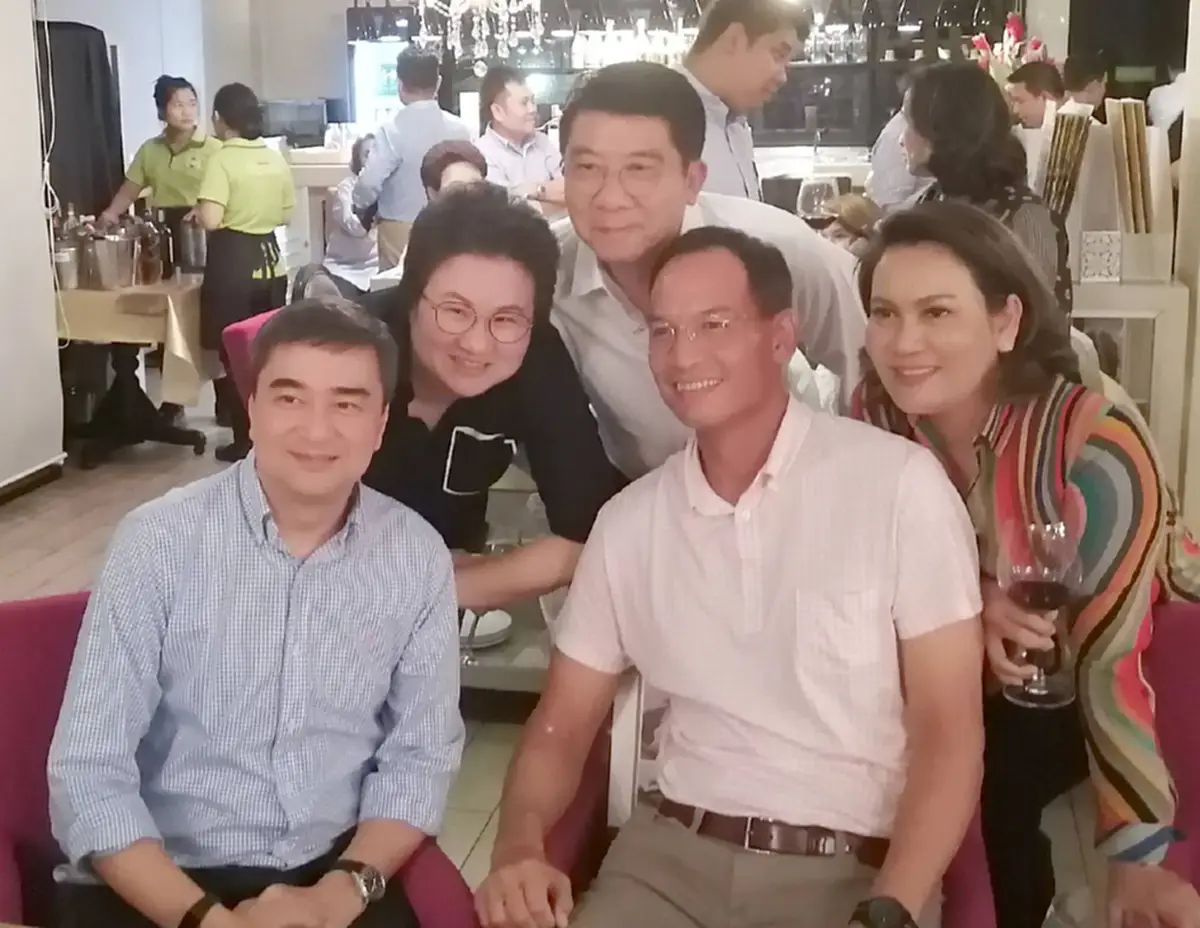 15 ปีแห่งความหลัง กรณ์ จาติกวณิช หลั่งน้ำตากลางงานเลี้ยง ประกาศลาออกปชป.