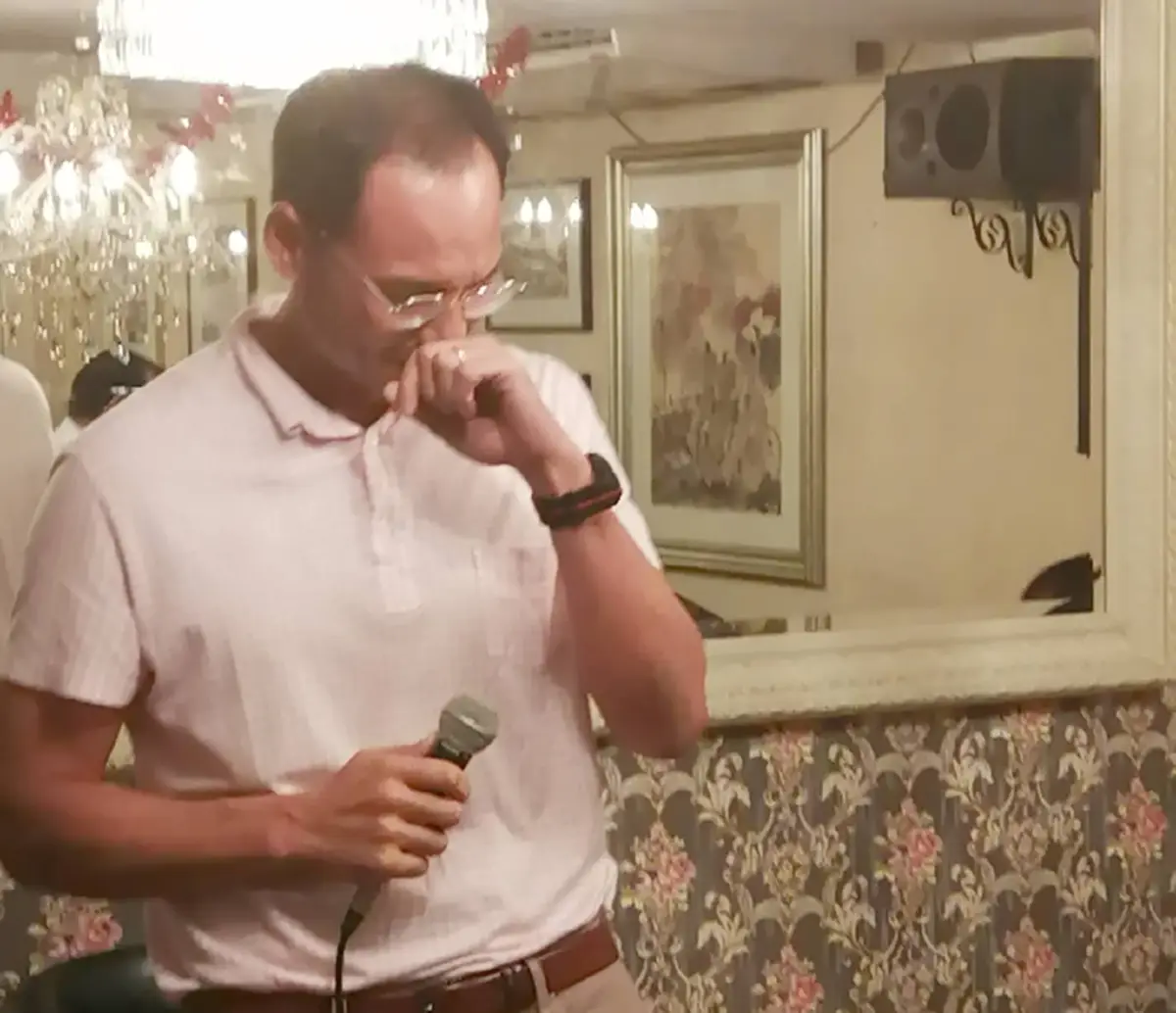 15 ปีแห่งความหลัง กรณ์ จาติกวณิช หลั่งน้ำตากลางงานเลี้ยง ประกาศลาออกปชป.