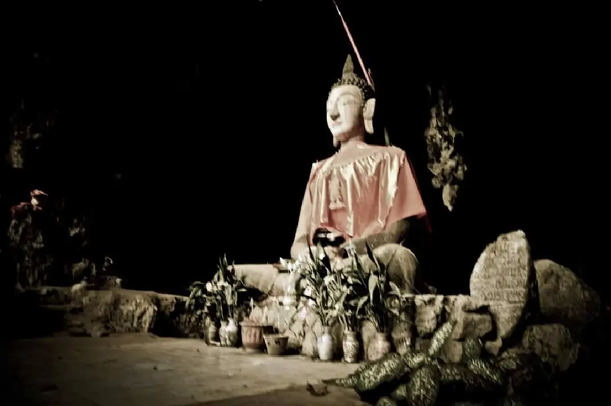 #ตำนานนับพันปี!! “ถ้ำหลวงดอยนางนอน” อาถรรพ์สิ่งลี้ลับ ที่เราอาจมองไม่เห็น ตามความเชื่อที่มีมาแต่โบราณ แม้แต่คนท้องถิ่นยังไม่กล้าเข้า !!