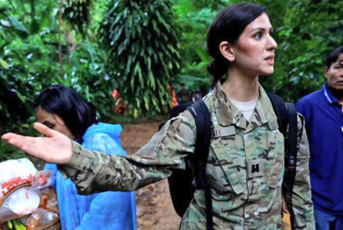 เปิดประวัติไม่ธรรมดา !! ของ "นาวาอากาศเอกหญิง" ผู้ที่ยื่นมือเข้ามาช่วย 13 ชีวิตติดถ้ำ !! (รายละเอียด)