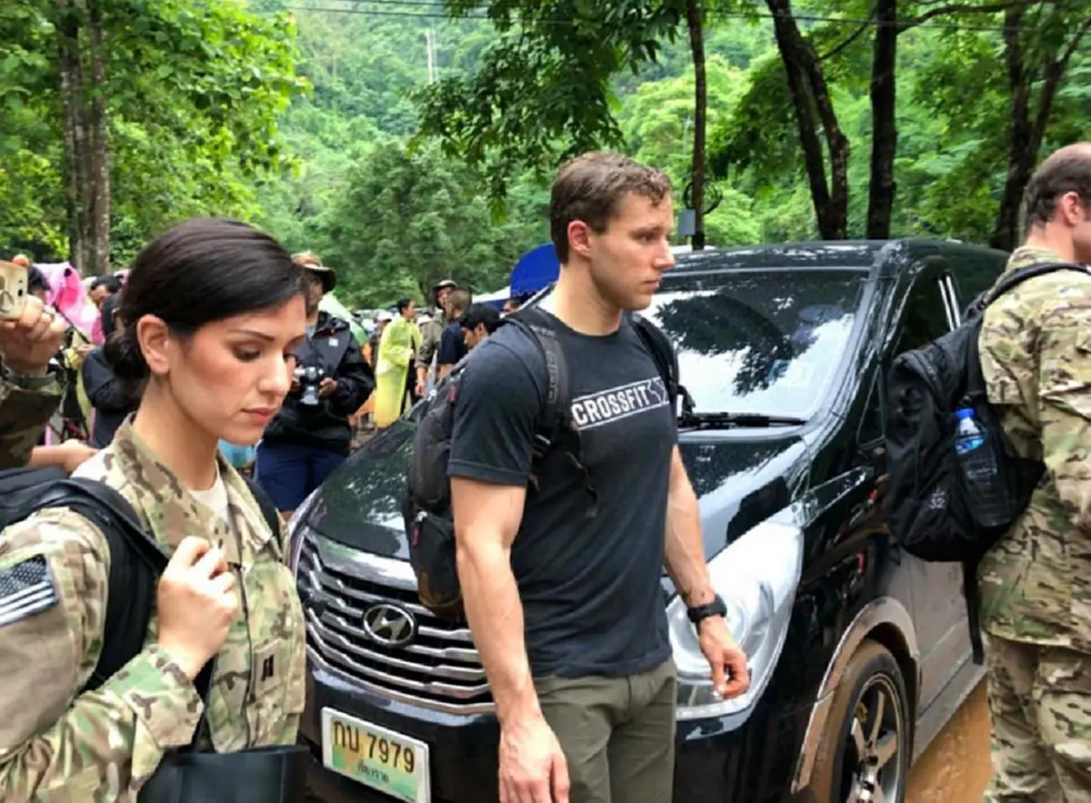 เปิดประวัติไม่ธรรมดา !! ของ "นาวาอากาศเอกหญิง" ผู้ที่ยื่นมือเข้ามาช่วย 13 ชีวิตติดถ้ำ !! (รายละเอียด)