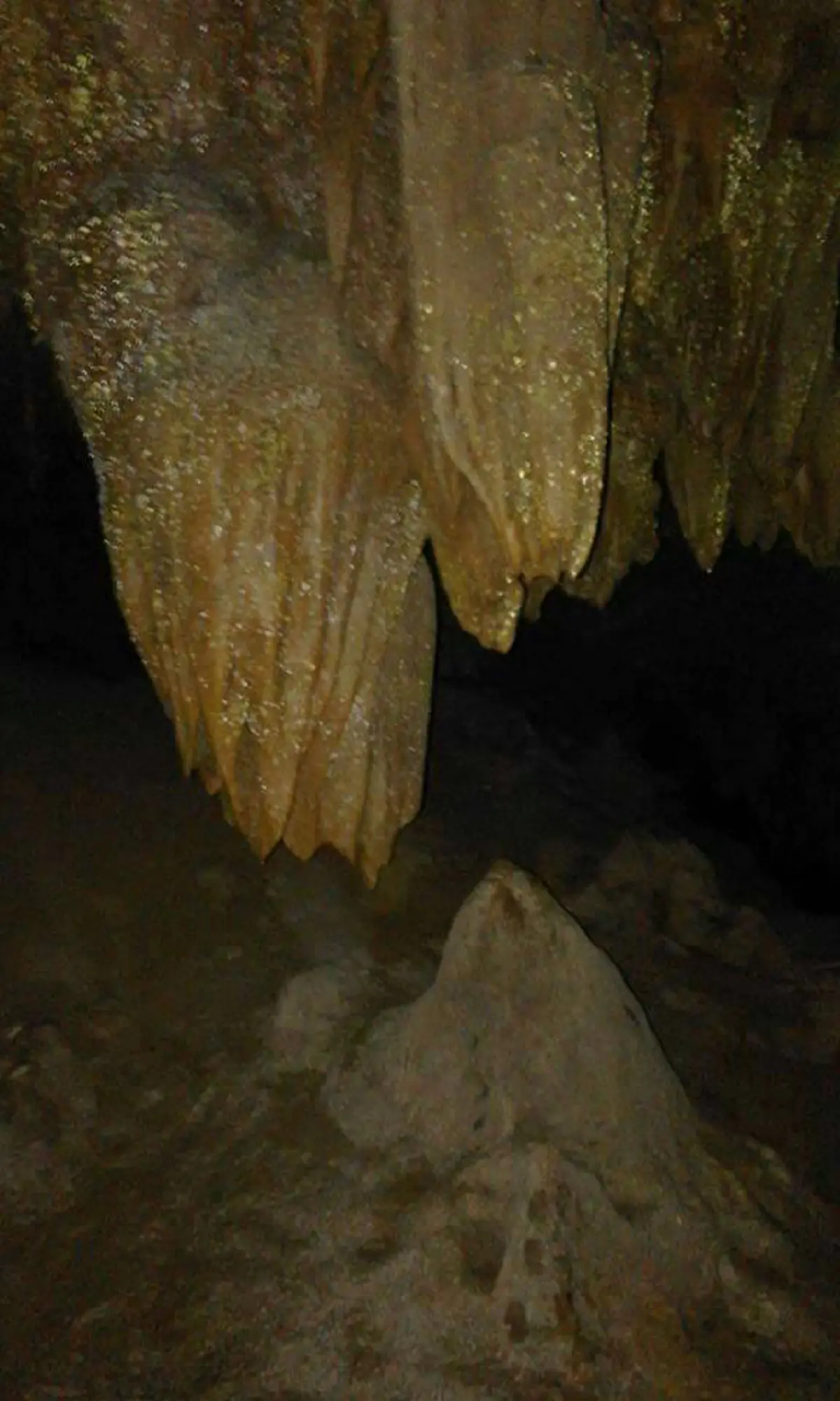 เปิดภาพ !! "พัทยาบีช" ใน "ถ้ำหลวง" ที่คาดว่าทั้ง 13 ชีวิตอยู่ที่นั่น !! (ชมภาพ)