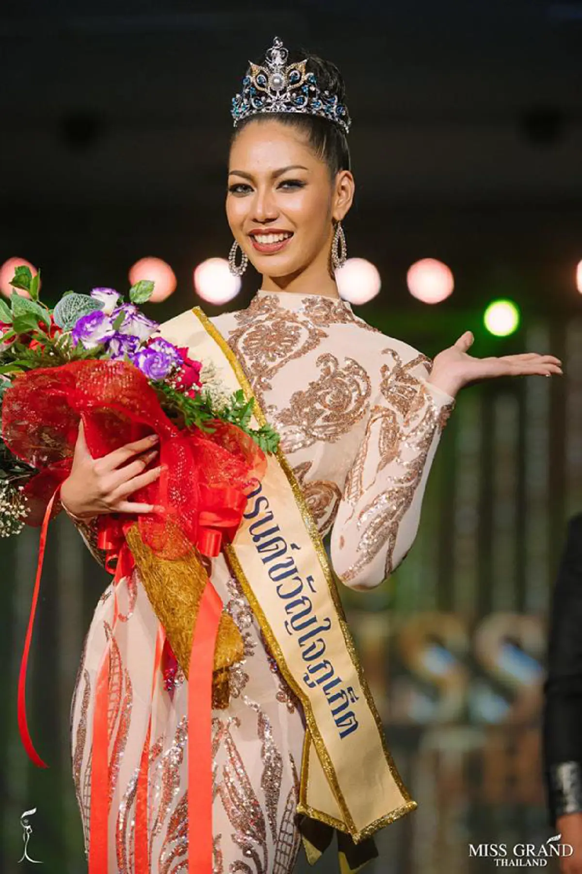 เฮดังลั่นฮอลล์! "จุ๊กจิ๊ก จิรัชยา" โชว์กึ๋น ตอบคำถามชนะใจกรรมการ คว้าตำแหน่ง "มิสแกรนด์ขวัญใจภูเก็ต 2018" ! (ชมคลิป)