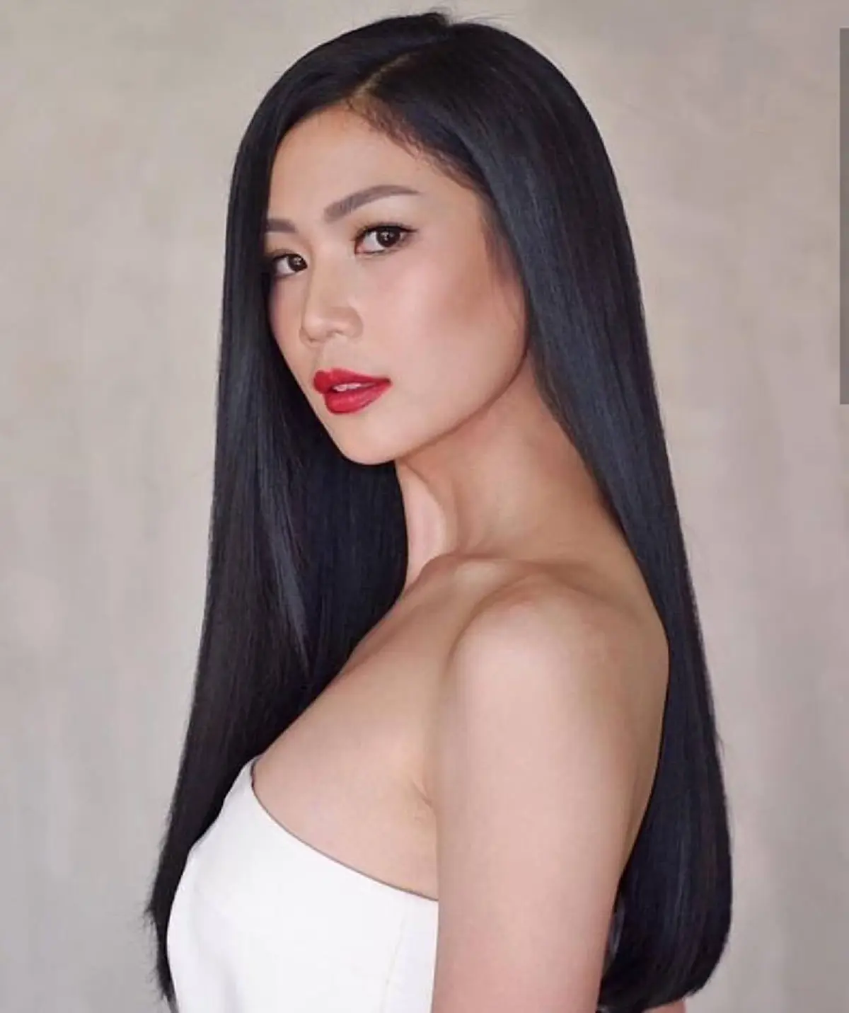 ส่องภาพปัจจุบัน! "นิ้ง โศภิดา" มิสยูนิเวิร์ส 2018 หลังเจอดราม่าไม่เหมาะกับตำแหน่ง มาวันนี้สวยปังมาก! (ชมภาพ)