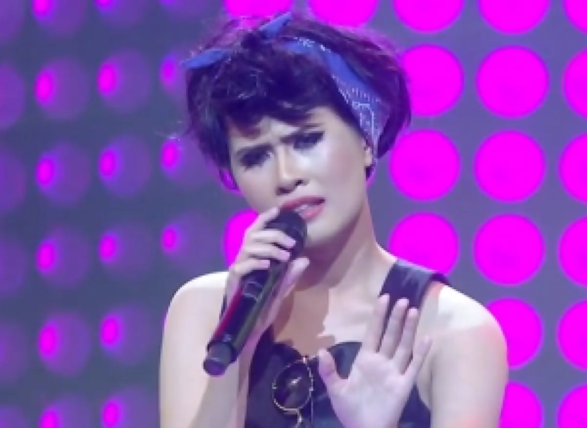 เปลี่ยนไปหนักมาก!! ยอมใจสุดๆ “ปราง เดอะว้อยซ์” จำแทบไม่ได้ โมหน้าใหม่สุดปัง นึกว่าตุ๊กตาบาร์บี้ หน้าเดิมหายเกลี้ยง ??