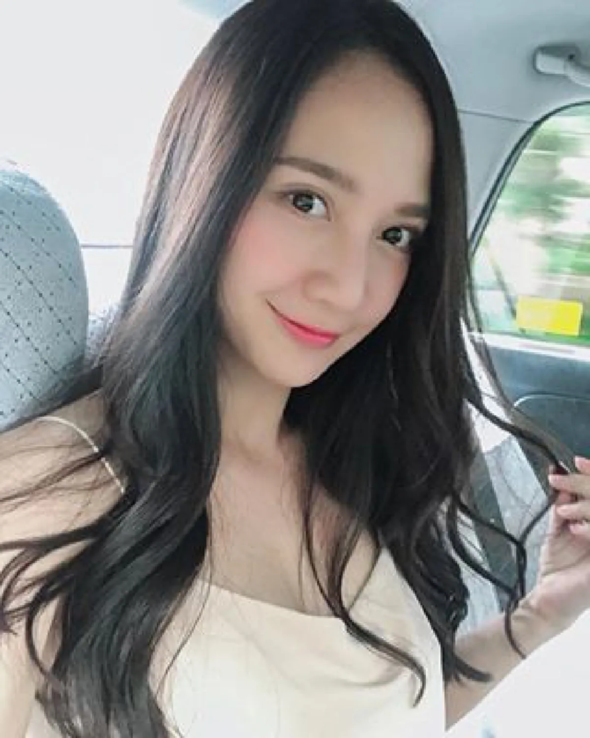 รักครั้งใหม่? แฟนคลับแซว จับ “ชนาคุง” คู่จิ้น “พิธีกรสาวเจลีก” เจ้าตัวตอบ ผมก็เหงานะครับ!!